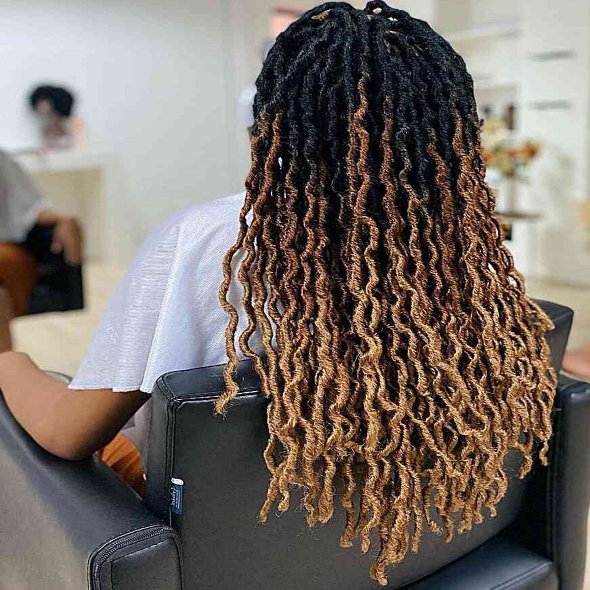 Rono Beauty Parlour's Gallery – Photo