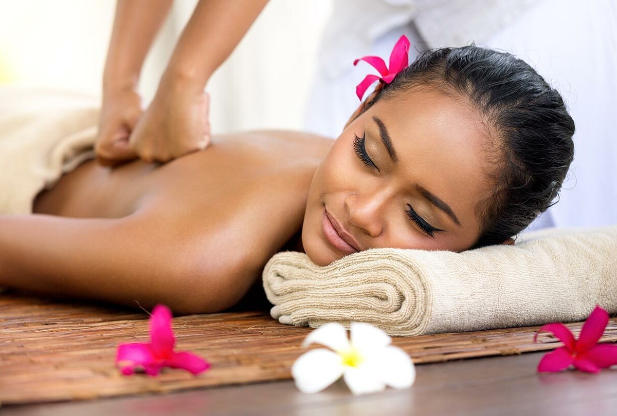 Rono Beauty Parlour's Gallery – Photo